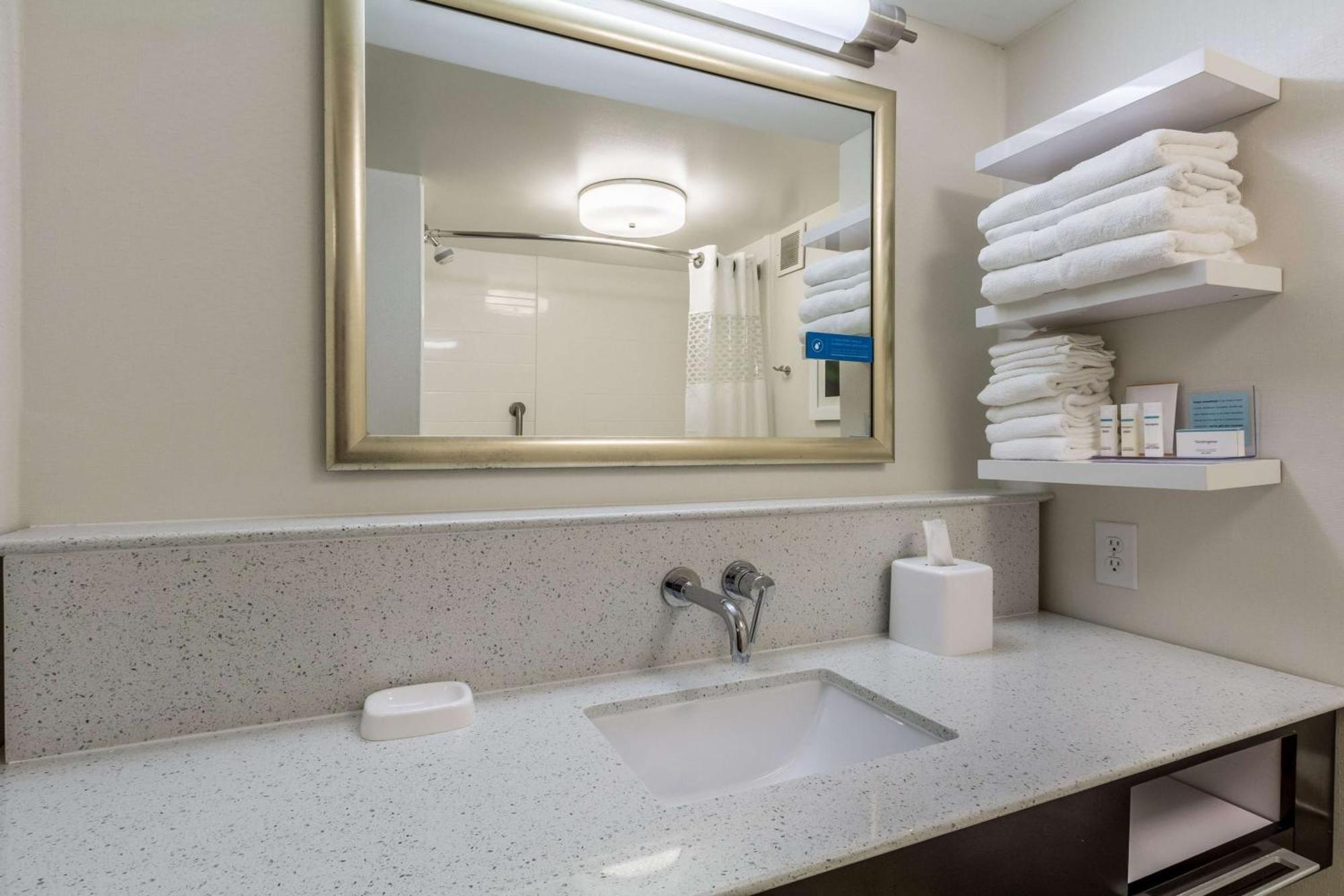 Hampton Inn Jackson Pearl Intrntl Airport Kültér fotó